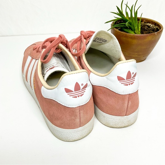ADIDAS Gazelle Women's Pink Suede Sneakers | Classic 3-Stripe | Size 9 - Picture 6 of 8